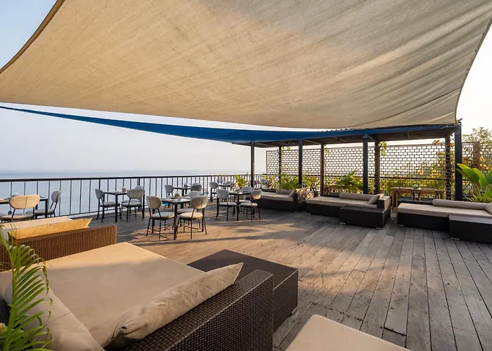 Resort Adiwana Warnakali 4*