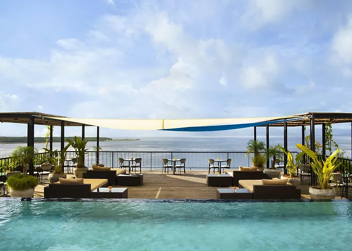 Adiwana Warnakali Resort 4*